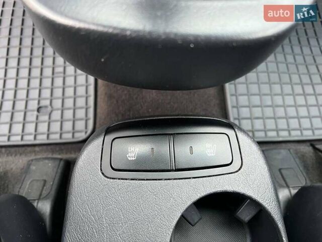 Серый Хендай Туксон, объемом двигателя 2 л и пробегом 263 тыс. км за 7440 $, фото 28 на Automoto.ua