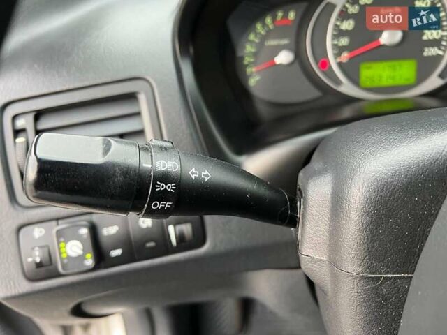 Серый Хендай Туксон, объемом двигателя 2 л и пробегом 263 тыс. км за 7440 $, фото 23 на Automoto.ua