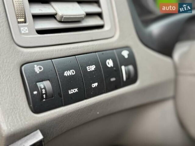 Хендай Туксон 2006 в Киеве на Automoto.ua Серый Хендай Туксон, объемом двигателя 1.98 л и пробегом 198 тыс. км за 7100 $, фото 29 на Automoto.ua