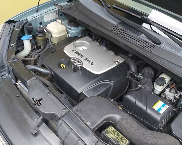 Сірий Хендай Туксон, об'ємом двигуна 1.99 л та пробігом 223 тис. км за 7500 $, фото 13 на Automoto.ua