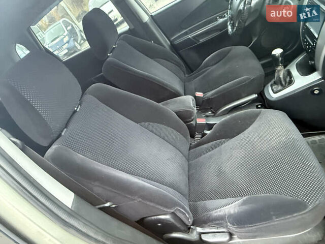 Сірий Хендай Туксон, об'ємом двигуна 1.98 л та пробігом 169 тис. км за 7890 $, фото 7 на Automoto.ua