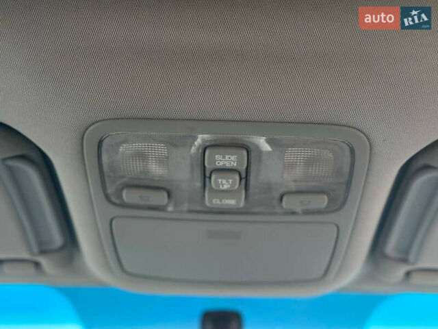 Серый Хендай Туксон, объемом двигателя 1.98 л и пробегом 167 тыс. км за 7300 $, фото 34 на Automoto.ua