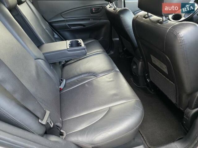 Хендай Туксон 2007 в Луцке на Automoto.ua Серый Хендай Туксон, объемом двигателя 1.98 л и пробегом 120 тыс. км за 7799 $, фото 33 на Automoto.ua