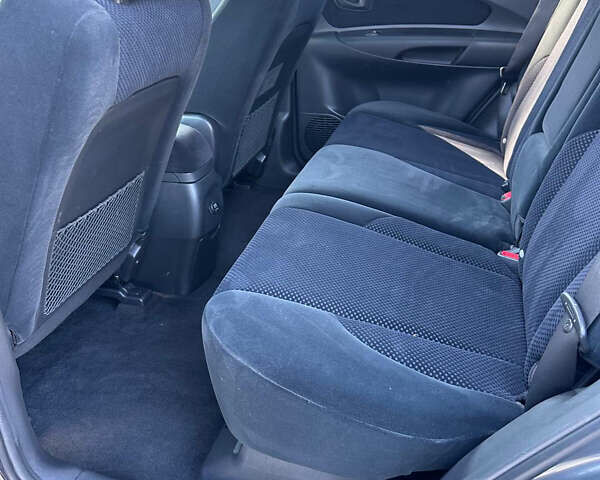 Сірий Хендай Туксон, об'ємом двигуна 1.98 л та пробігом 169 тис. км за 7300 $, фото 19 на Automoto.ua