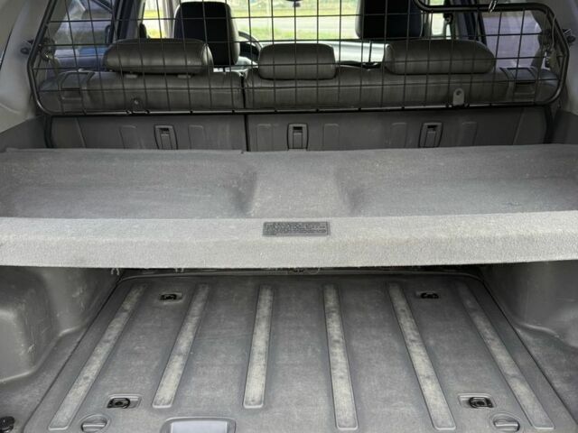 Серый Хендай Туксон, объемом двигателя 2 л и пробегом 175 тыс. км за 3400 $, фото 12 на Automoto.ua