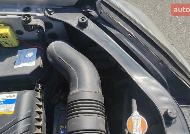 Серый Хендай Туксон, объемом двигателя 2 л и пробегом 185 тыс. км за 7999 $, фото 43 на Automoto.ua