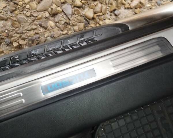 Сірий Хендай Туксон, об'ємом двигуна 1.98 л та пробігом 169 тис. км за 10500 $, фото 5 на Automoto.ua