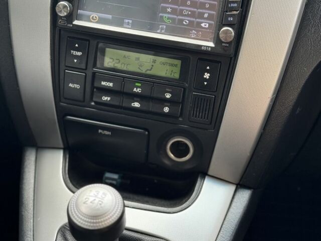 Серый Хендай Туксон, объемом двигателя 2 л и пробегом 159 тыс. км за 7299 $, фото 17 на Automoto.ua