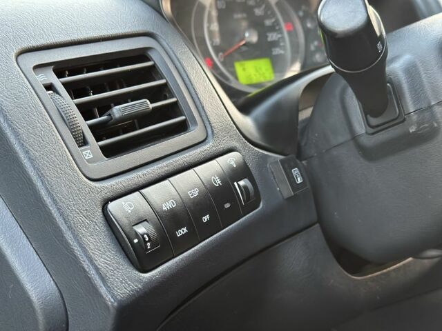 Серый Хендай Туксон, объемом двигателя 2 л и пробегом 167 тыс. км за 7299 $, фото 19 на Automoto.ua