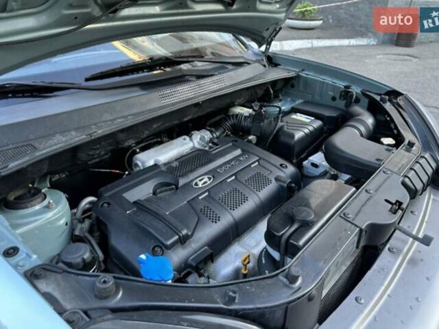 Серый Хендай Туксон, объемом двигателя 2 л и пробегом 110 тыс. км за 10200 $, фото 26 на Automoto.ua