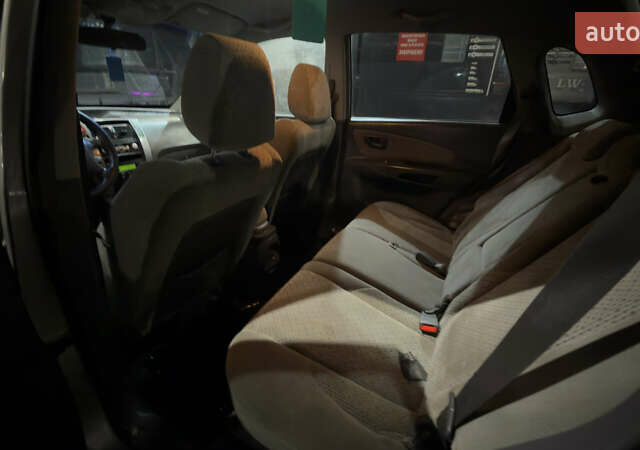 Серый Хендай Туксон, объемом двигателя 2 л и пробегом 222 тыс. км за 7950 $, фото 22 на Automoto.ua