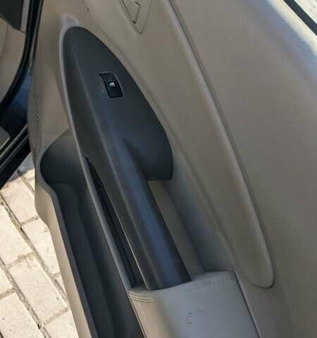 Хендай Туксон 2007 у Івано-Франківську на Automoto.ua Сірий Хендай Туксон, об'ємом двигуна 2 л та пробігом 260 тис. км за 7950 $, фото 12 на Automoto.ua