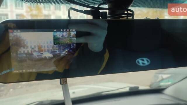 Серый Хендай Туксон, объемом двигателя 1.98 л и пробегом 169 тыс. км за 7500 $, фото 15 на Automoto.ua