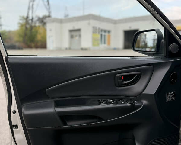 Хендай Туксон 2007 в Запорожье на Automoto.ua Серый Хендай Туксон, объемом двигателя 2 л и пробегом 230 тыс. км за 7900 $, фото 15 на Automoto.ua
