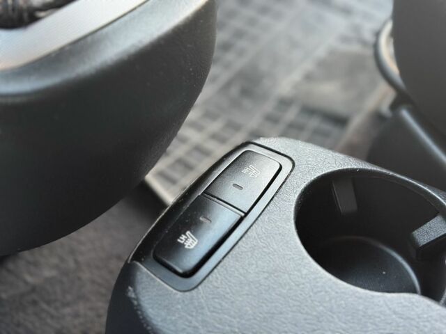 Серый Хендай Туксон, объемом двигателя 2 л и пробегом 167 тыс. км за 7299 $, фото 17 на Automoto.ua