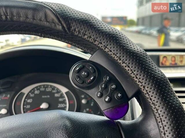 Серый Хендай Туксон, объемом двигателя 2 л и пробегом 255 тыс. км за 7490 $, фото 28 на Automoto.ua