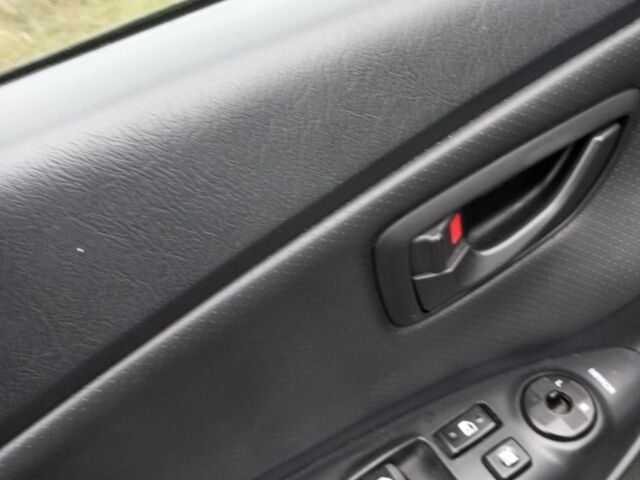 Сірий Хендай Туксон, об'ємом двигуна 2 л та пробігом 267 тис. км за 8300 $, фото 10 на Automoto.ua