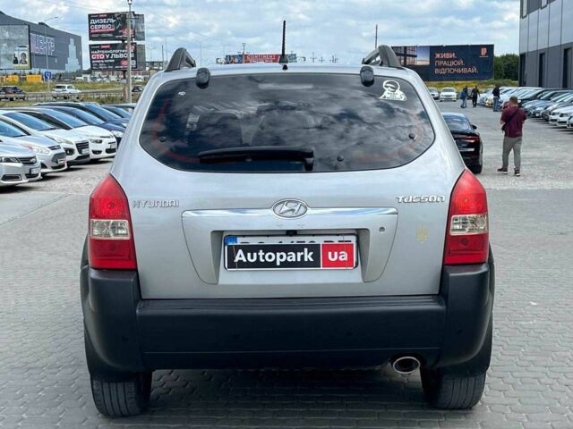 Хендай Туксон 2007 в Львове на Automoto.ua Серый Хендай Туксон, объемом двигателя 2 л и пробегом 255 тыс. км за 6590 $, фото 7 на Automoto.ua