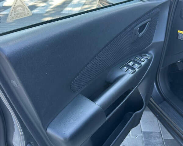 Сірий Хендай Туксон, об'ємом двигуна 1.98 л та пробігом 169 тис. км за 7300 $, фото 17 на Automoto.ua