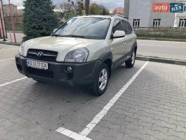 Хендай Туксон 2007 в Виннице на Automoto.ua Серый Хендай Туксон, объемом двигателя 2 л и пробегом 143 тыс. км за 7500 $, фото 7 на Automoto.ua