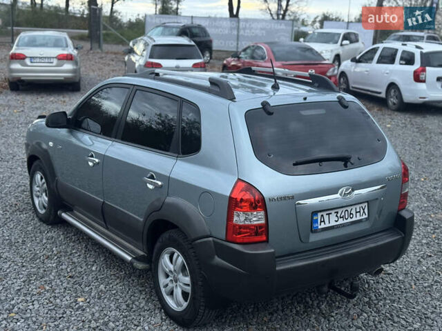 Хендай Туксон 2007 у Хмельницькому на Automoto.ua Сірий Хендай Туксон, об'ємом двигуна 1.98 л та пробігом 216 тис. км за 7900 $, фото 32 на Automoto.ua