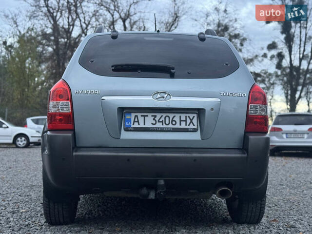 Хендай Туксон 2007 у Хмельницькому на Automoto.ua Сірий Хендай Туксон, об'ємом двигуна 1.98 л та пробігом 216 тис. км за 7900 $, фото 30 на Automoto.ua