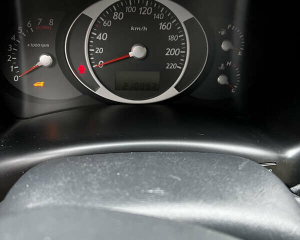 Хендай Туксон 2007 в Запорожье на Automoto.ua Серый Хендай Туксон, объемом двигателя 1.98 л и пробегом 211 тыс. км за 5900 $, фото 6 на Automoto.ua