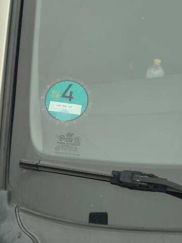 Серый Хендай Туксон, объемом двигателя 1.98 л и пробегом 169 тыс. км за 7500 $, фото 2 на Automoto.ua