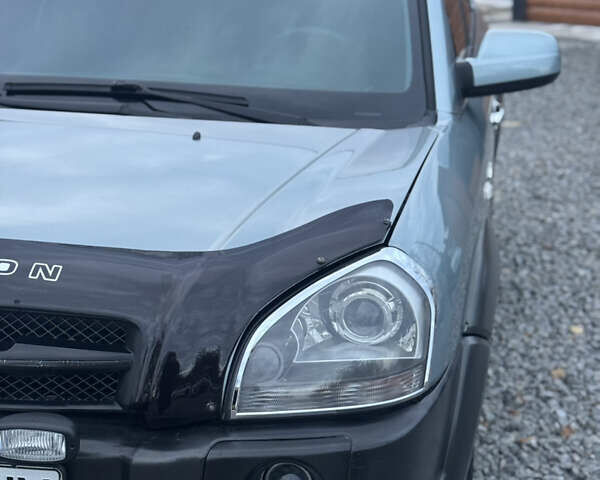 Хендай Туксон 2007 у Хмельницькому на Automoto.ua Сірий Хендай Туксон, об'ємом двигуна 1.98 л та пробігом 216 тис. км за 7900 $, фото 11 на Automoto.ua