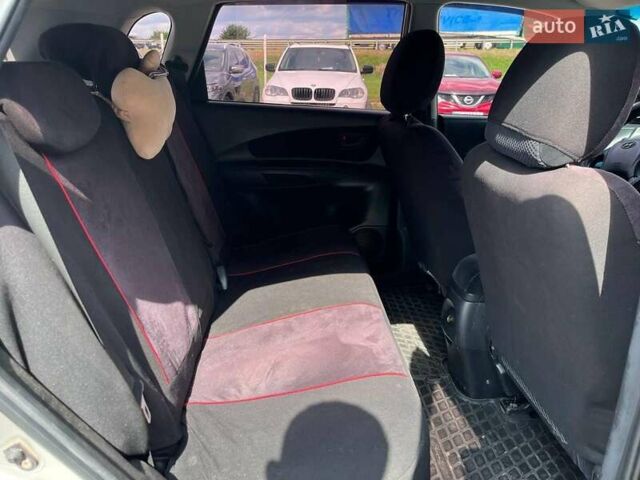 Серый Хендай Туксон, объемом двигателя 2 л и пробегом 255 тыс. км за 7490 $, фото 19 на Automoto.ua