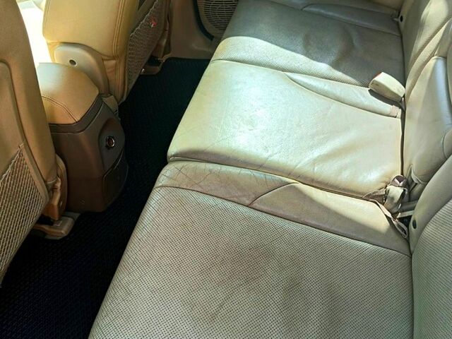 Сірий Хендай Туксон, об'ємом двигуна 2 л та пробігом 178 тис. км за 8500 $, фото 6 на Automoto.ua