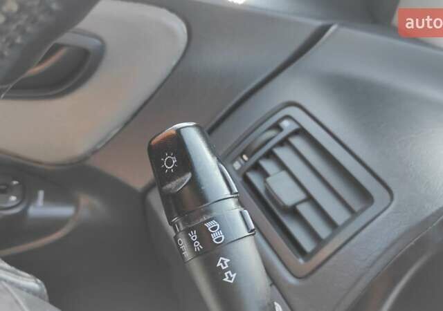 Серый Хендай Туксон, объемом двигателя 2 л и пробегом 185 тыс. км за 7999 $, фото 39 на Automoto.ua