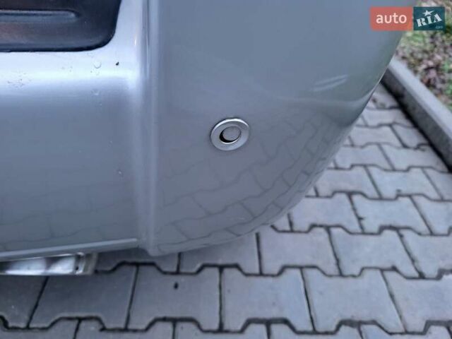 Серый Хендай Туксон, объемом двигателя 2 л и пробегом 240 тыс. км за 8300 $, фото 74 на Automoto.ua