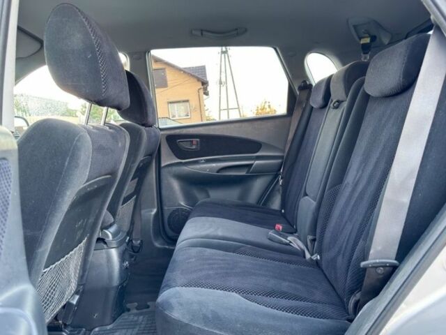 Сірий Хендай Туксон, об'ємом двигуна 2 л та пробігом 233 тис. км за 2350 $, фото 9 на Automoto.ua