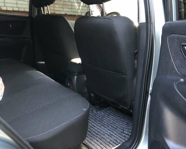 Сірий Хендай Туксон, об'ємом двигуна 1.98 л та пробігом 140 тис. км за 8499 $, фото 7 на Automoto.ua