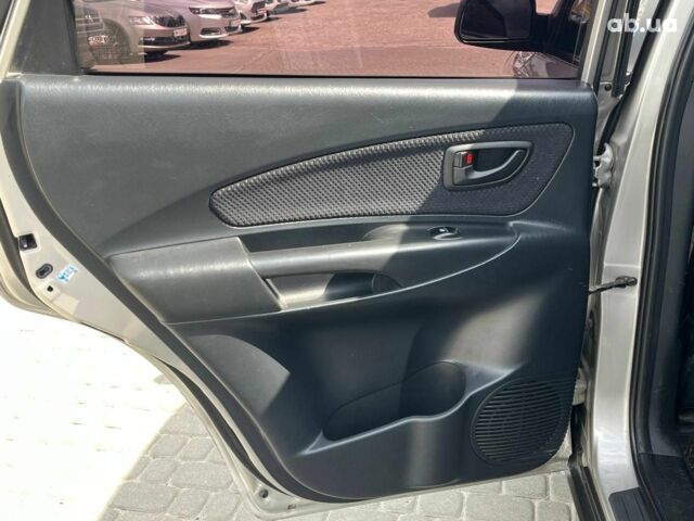 Серый Хендай Туксон, объемом двигателя 2 л и пробегом 255 тыс. км за 7490 $, фото 24 на Automoto.ua