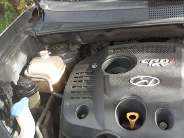 Хендай Туксон 2007 в Мукачеве на Automoto.ua Серый Хендай Туксон, объемом двигателя 2 л и пробегом 280 тыс. км за 8499 $, фото 14 на Automoto.ua