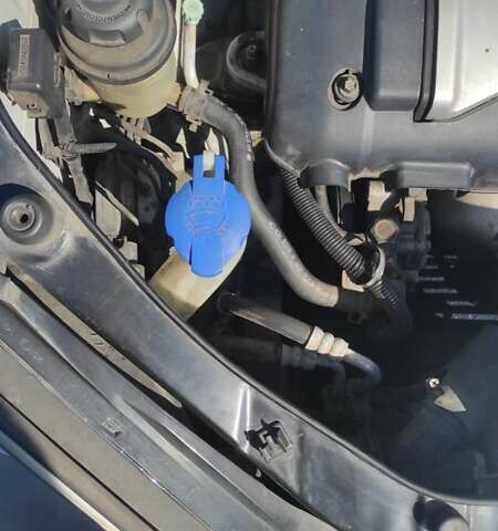 Серый Хендай Туксон, объемом двигателя 2 л и пробегом 185 тыс. км за 7999 $, фото 37 на Automoto.ua