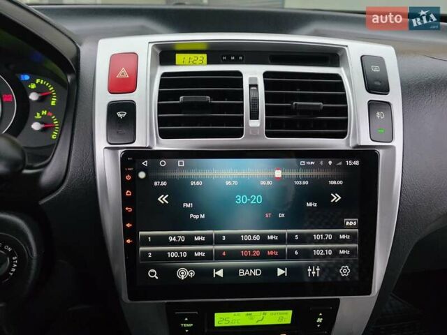 Серый Хендай Туксон, объемом двигателя 2 л и пробегом 231 тыс. км за 7999 $, фото 28 на Automoto.ua