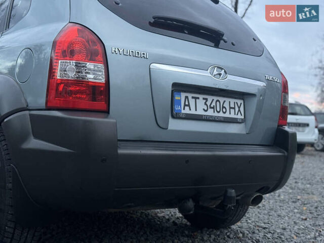 Хендай Туксон 2007 у Хмельницькому на Automoto.ua Сірий Хендай Туксон, об'ємом двигуна 1.98 л та пробігом 216 тис. км за 7900 $, фото 21 на Automoto.ua