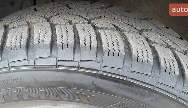 Сірий Хендай Туксон, об'ємом двигуна 2 л та пробігом 46 тис. км за 9800 $, фото 22 на Automoto.ua