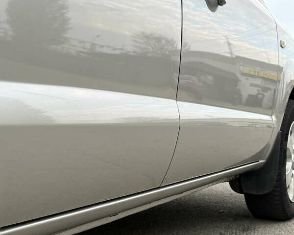Хендай Туксон 2007 в Запорожье на Automoto.ua Серый Хендай Туксон, объемом двигателя 2 л и пробегом 230 тыс. км за 7900 $, фото 9 на Automoto.ua