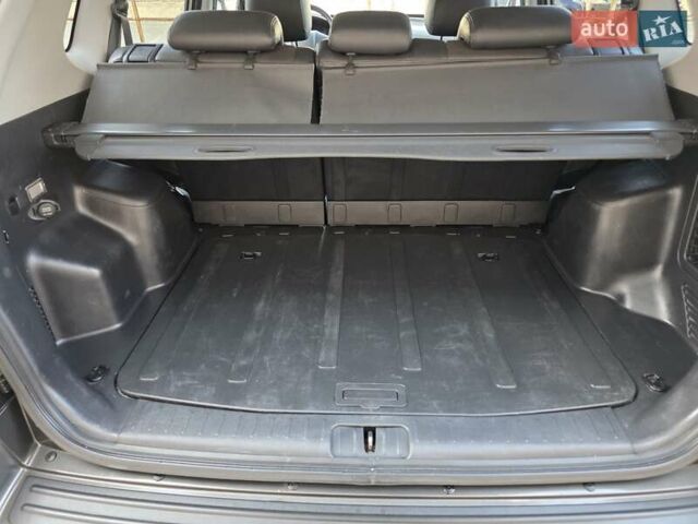 Хендай Туксон 2007 в Луцке на Automoto.ua Серый Хендай Туксон, объемом двигателя 1.98 л и пробегом 120 тыс. км за 7799 $, фото 39 на Automoto.ua