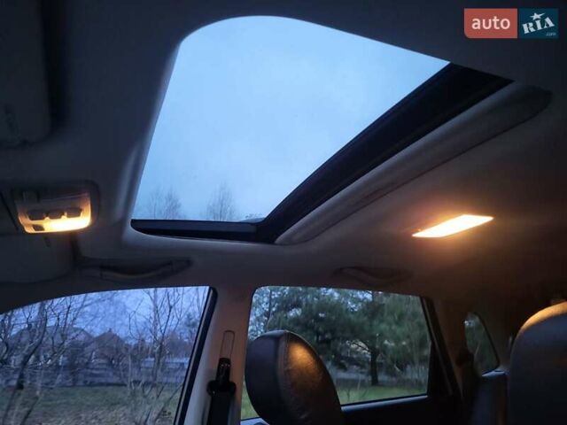 Серый Хендай Туксон, объемом двигателя 2 л и пробегом 240 тыс. км за 8300 $, фото 23 на Automoto.ua