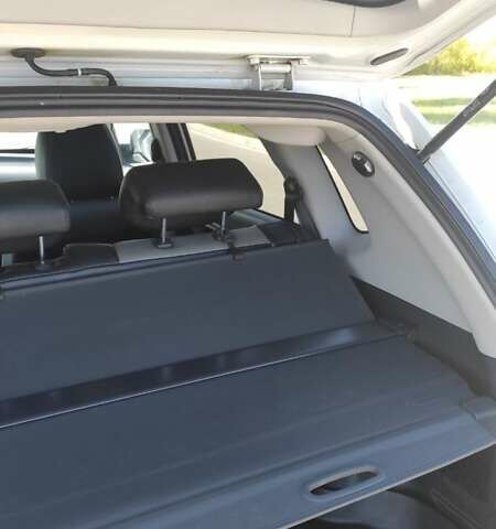 Серый Хендай Туксон, объемом двигателя 2 л и пробегом 185 тыс. км за 7999 $, фото 30 на Automoto.ua