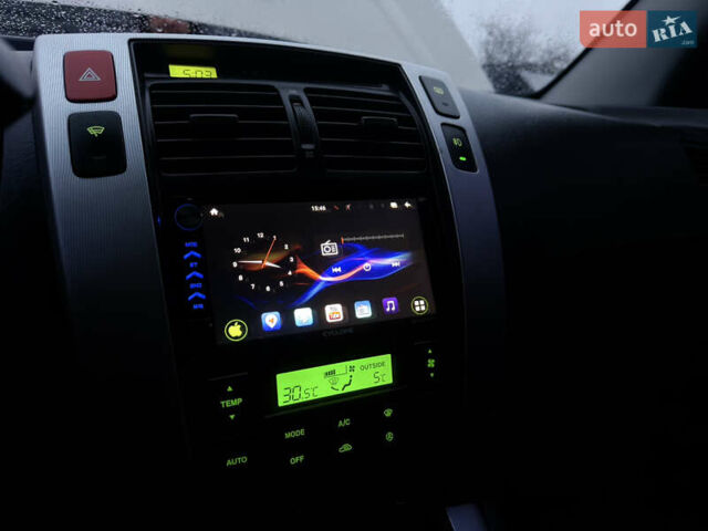 Сірий Хендай Туксон, об'ємом двигуна 2 л та пробігом 305 тис. км за 7350 $, фото 15 на Automoto.ua