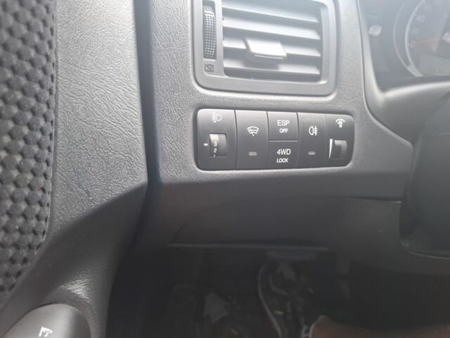 Серый Хендай Туксон, объемом двигателя 2 л и пробегом 136 тыс. км за 8999 $, фото 11 на Automoto.ua