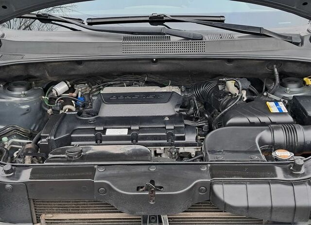 Серый Хендай Туксон, объемом двигателя 2 л и пробегом 95 тыс. км за 8800 $, фото 17 на Automoto.ua