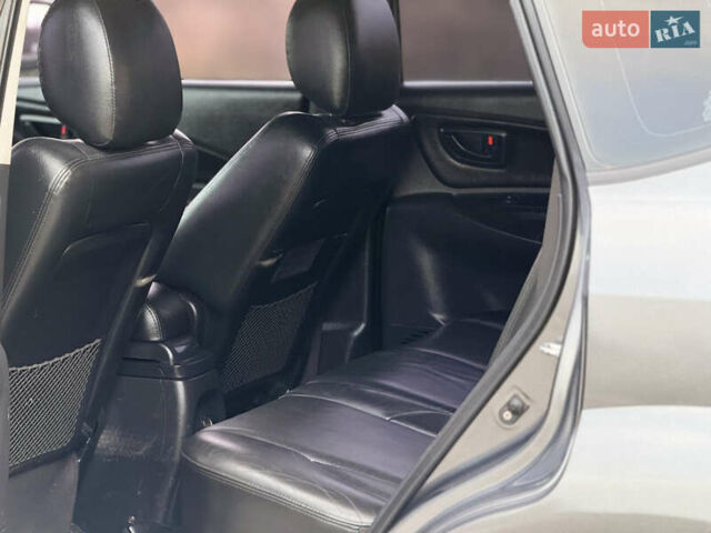 Хендай Туксон 2008 у Мене на Automoto.ua Сірий Хендай Туксон, об'ємом двигуна 1.98 л та пробігом 242 тис. км за 7600 $, фото 13 на Automoto.ua