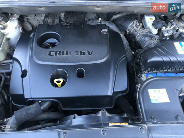 Хендай Туксон 2008 в Турке на Automoto.ua Серый Хендай Туксон, объемом двигателя 2 л и пробегом 274 тыс. км за 7200 $, фото 28 на Automoto.ua